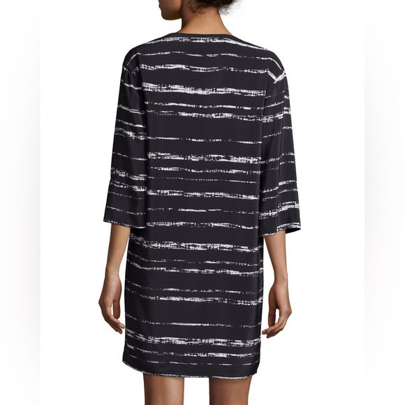 Vince 100% Silk Shadow Stripe Shift Dress in Black 3/4 Sleeve Size Small - Picture 2 of 6